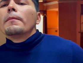 Cuando estoy solo y pienso que nadie me ve xD