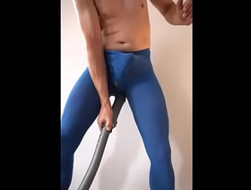 vacuum cleaner fuck in pantyhose