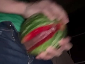 Watermelon is sex toy. ชักว่าวกับแตงโมครับ