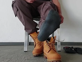 TAKING OFF MY YELLOW BOOT - TIMBERLAND
