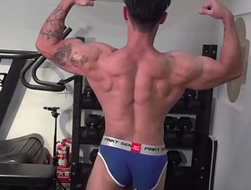 Strong Big Muscle️️ Man shows his Fitness in this exclusive collaboration!?