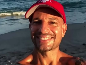 BEACH BODY LIFEGUARD PORNSTAR