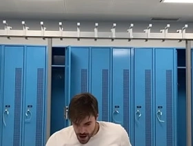 Public Locker Room Wank