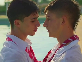 SNEAK PEEK EPISODE S02X06 ::DANNY AND NATHAN'S POOL SCENE