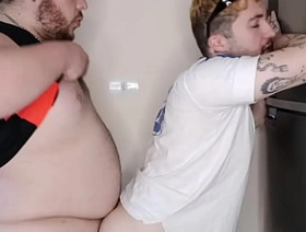 Ursão chupou meu último picolé então tive que chupar o picolé dele (COMPLETO NO RED)