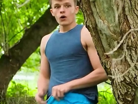 Muscular Denny Chris Fulfills Johnny's Desires By Exploring High Heel Fetishes - TWINKPOP